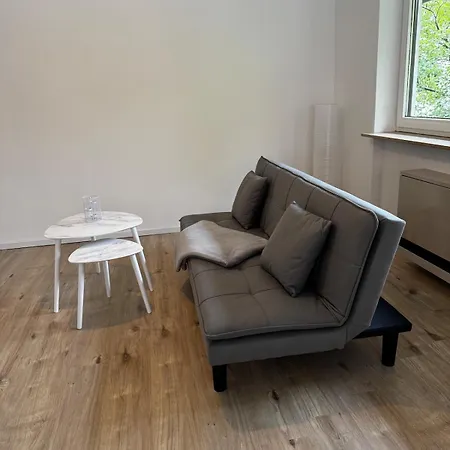 Ferien Und Monteurwohnung Mit Garage Im Gaeu Appartamento